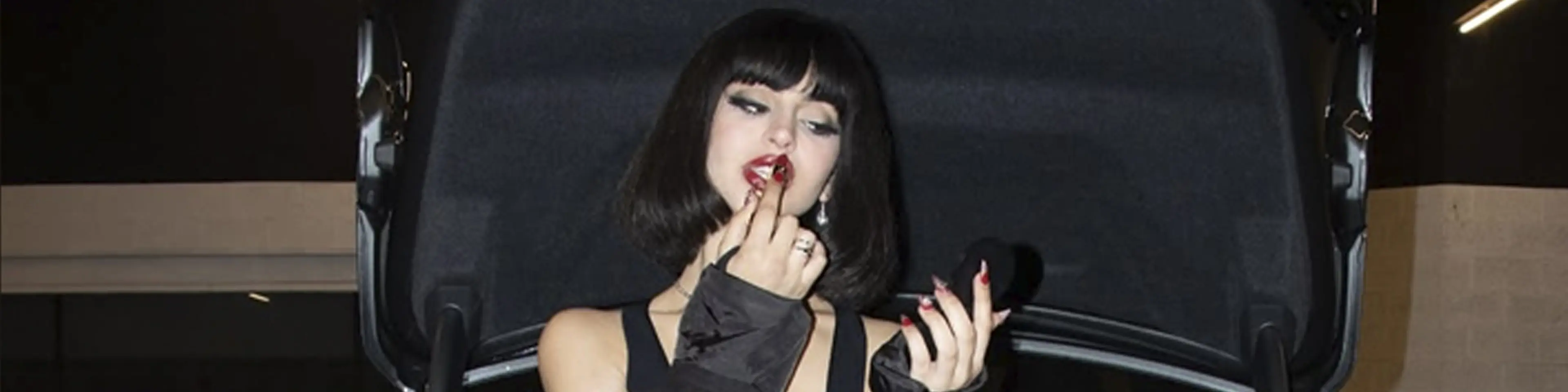 FEMME FATALE